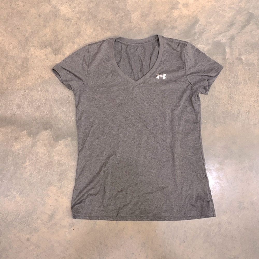 This is a woman’s under armor shirt, size medium